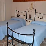 בית נופש Giardino Degli Ulivi גונזה