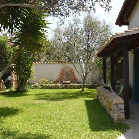 Giardino Degli Ulivi *